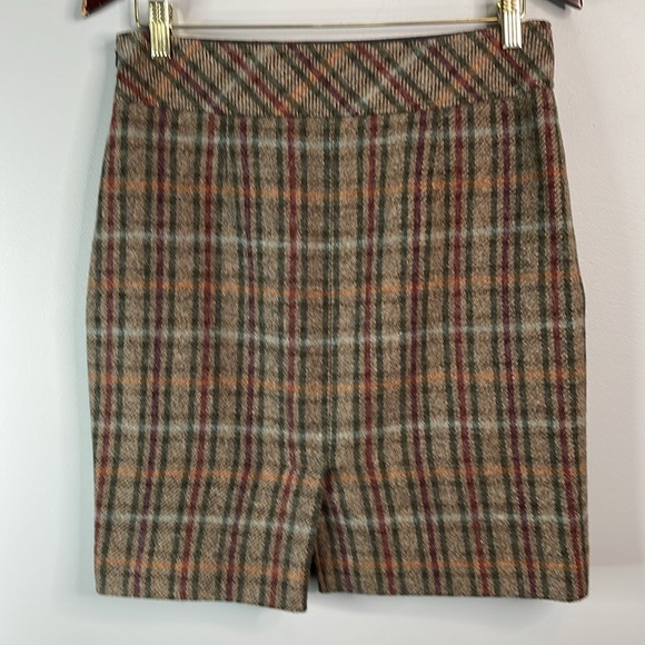 L.L.Bean Favourite Fit Skirt Wool Blend Weave Plaid Tartan Brown Tan Burgundy 6P - Picture 7 of 11
